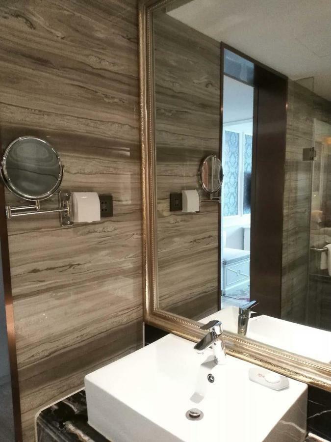 Ramada Encore Wyndham Nanning City Center Qingxiu Kültér fotó