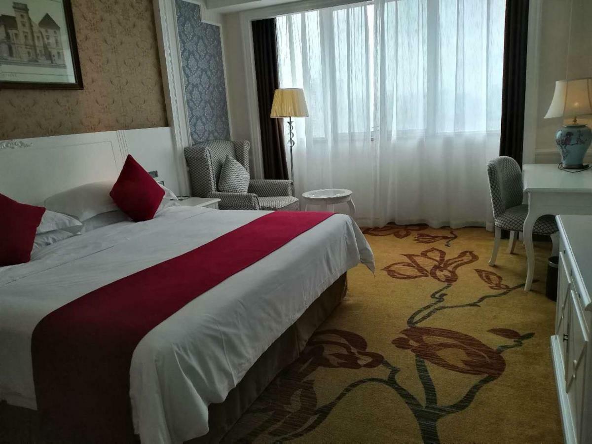 Ramada Encore Wyndham Nanning City Center Qingxiu Kültér fotó